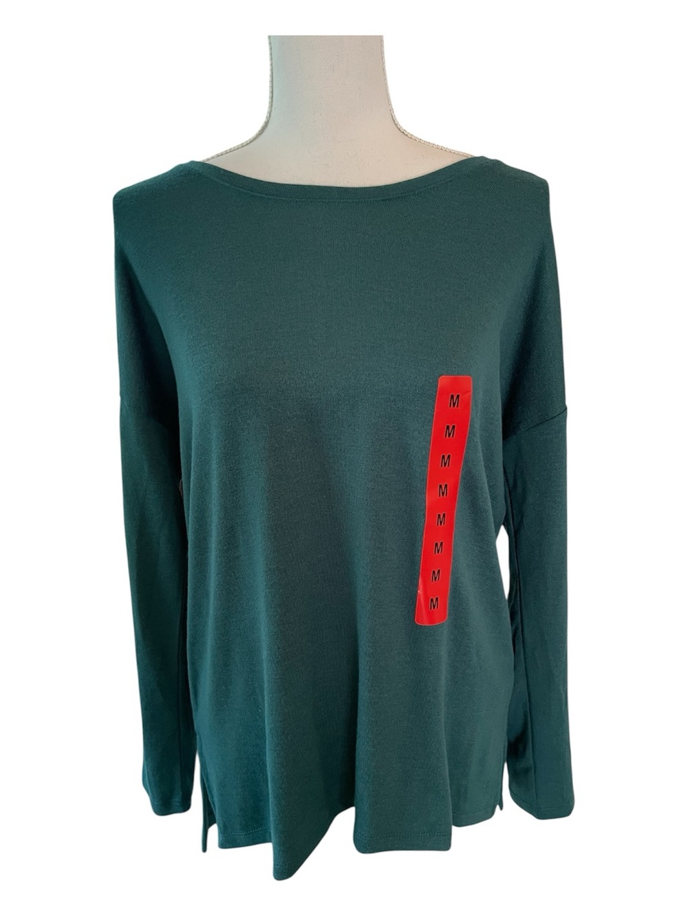 Banana Republic Green Long Sleeved T-shirt. Size M